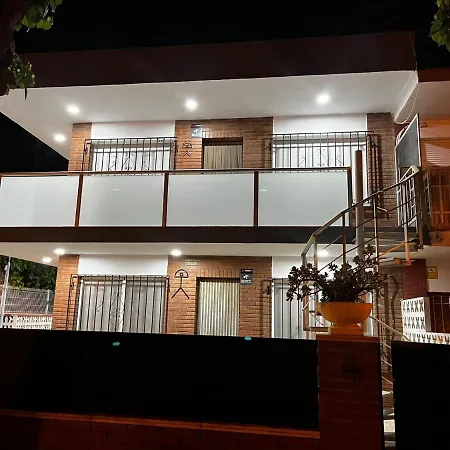 Calamari 1 & 2 Apartman
