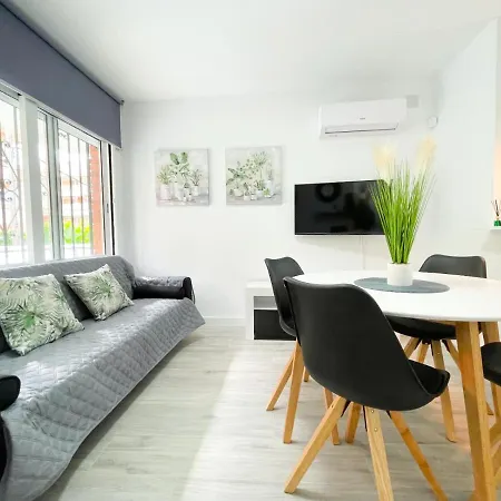 Apartamento Calamari 1 & 2 *