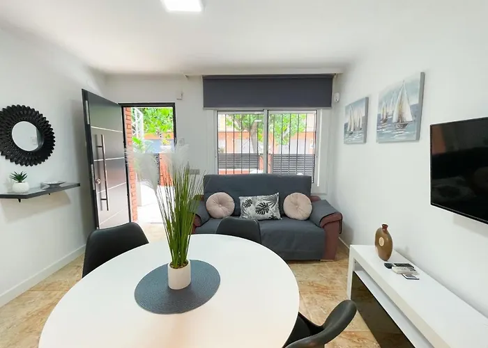 Calamari 1 & 2 Apartment Salou